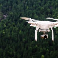 Drones : La réglementation européenne s'appliquera en Suisse dès 2023